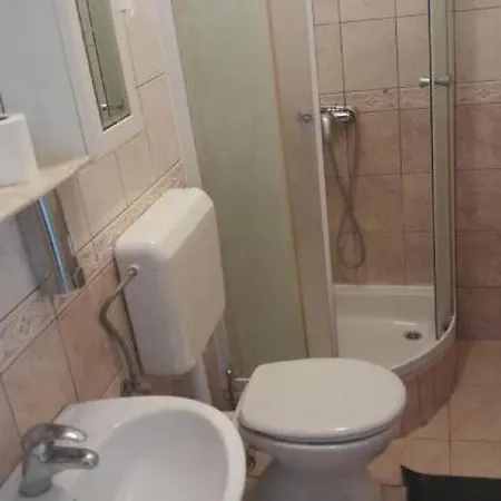 2 - Double With Shared Bathroom 1 - 4 Apartment Dubrovnik