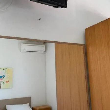 2 - Double With Shared Bathroom 1 - 4 公寓 杜布罗夫尼克